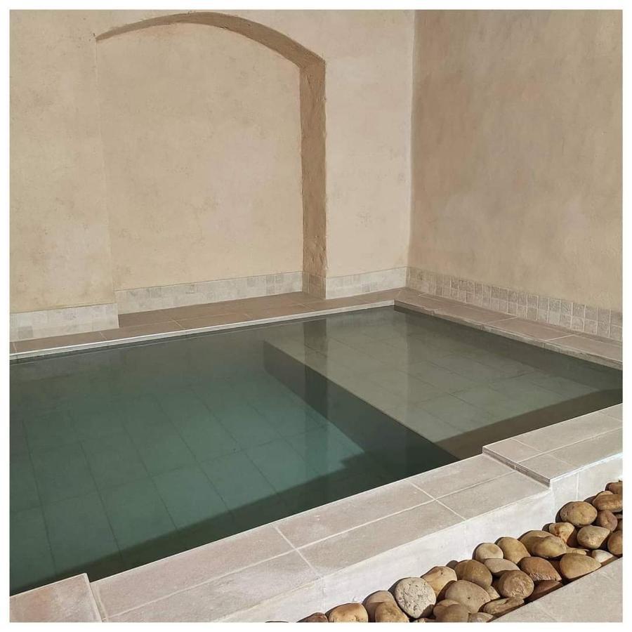 مبيت وإفطار فاوفيرت La Vigneronne Des Costieres المظهر الخارجي الصورة